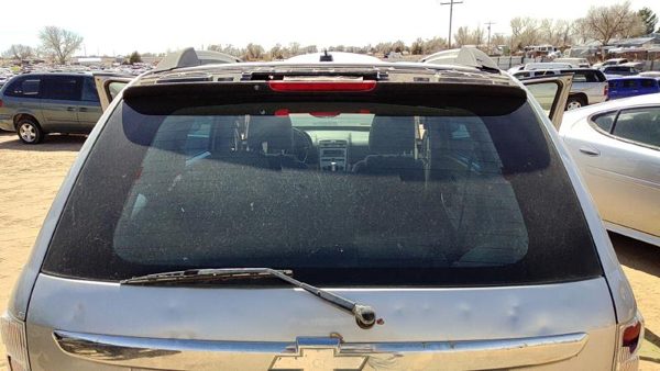 2005-2009 Chevy Equinox Back Glass Rear Window Oem 15222745 — photo 3