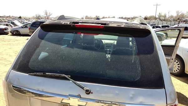 2005-2009 Chevy Equinox Back Glass Rear Window Oem 15222745 — photo 1