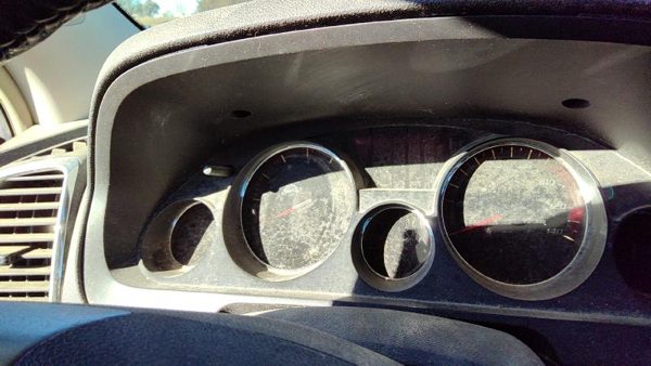 2009-2010 Gmc Acadia Trim Bezel Around Speedometer Oem Dash Surround Panel — photo 3