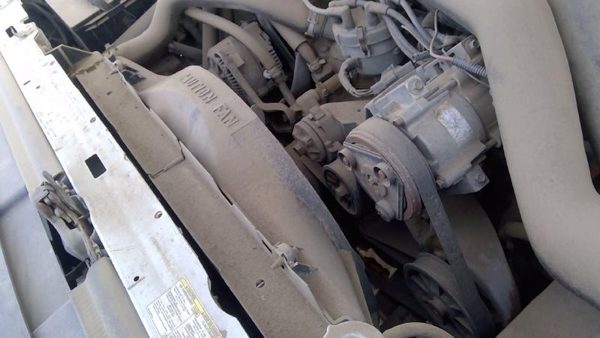 1992-1997 Ford F450 Radiator Cooling Fan Shroud Oem Plastic Housing 7.5L — photo 5