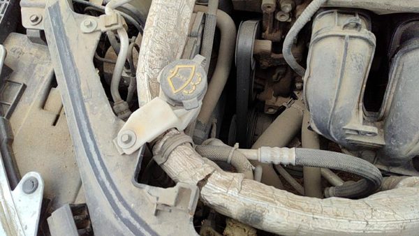 06-11 Fusion Windshield Washer Fluid Reservoir With Pump Oem Wiper Tank 2.5L — photo 2
