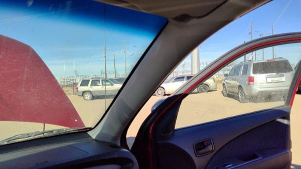 03-06 Mitsubishi Outlander Passenger Right A Pillar Trim Windshield Post Panel — photo 3