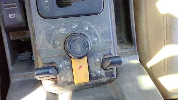 05-07 Land Rover Lr3 4X4 Control Knob Switch Oem 4Wd — photo 4