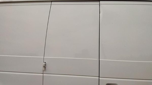 1996 Ford Van Rear Door RH White — photo 3