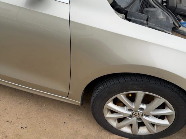 2011-2018 Vw Jetta Passenger Right Front Fender Oem Beige 5C6821106 — photo 3