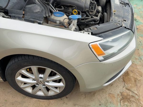 2011-2018 Vw Jetta Passenger Right Front Fender Oem Beige 5C6821106 — photo 4