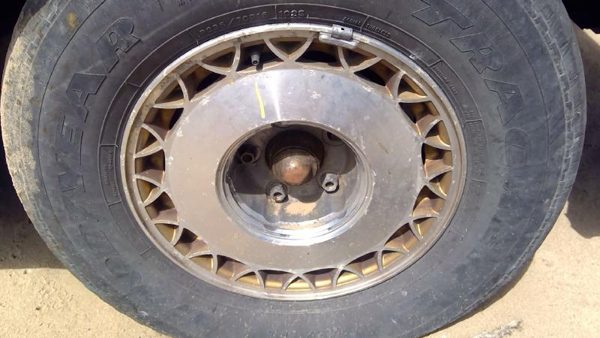 1993-96 Cadillac Fleetwood 15" Aluminum Wheel Oem Factory Web Design Rim #1 — photo 3