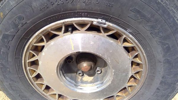 1993-96 Cadillac Fleetwood 15" Aluminum Wheel Oem Factory Web Design Rim #1 — photo 10