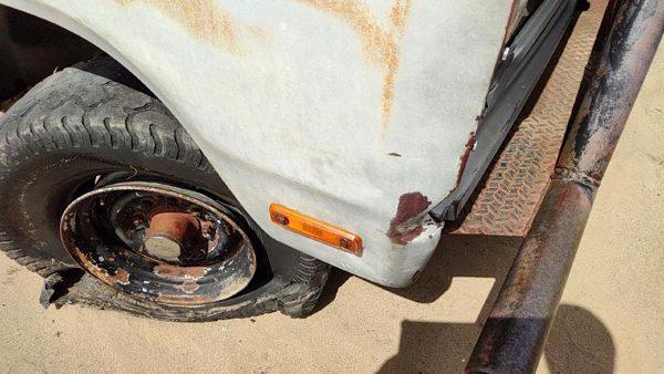 1986 Dodge Ram Fender RH W250 Silver — photo 9