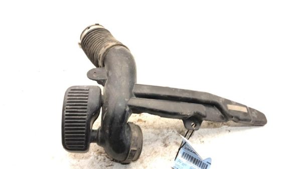 2013 Gmc Sierra 1500 Air Intake Tube Resonator Pipe Elbow Rubber Oem Hose 5.3L — photo 1