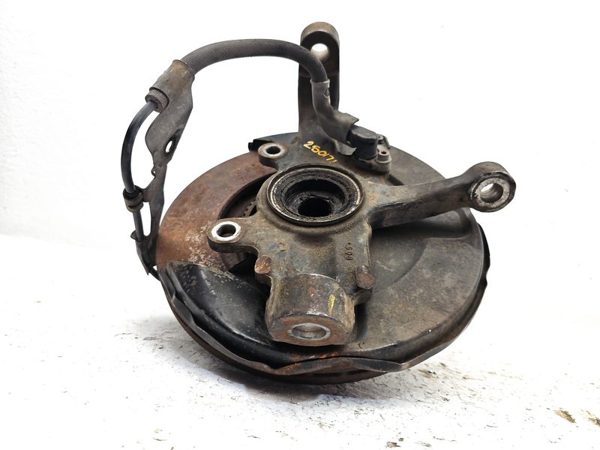 96-01 Passport Driver Left Front Spindle Steering Knuckle With Wheel Hub 4X4 — photo 4
