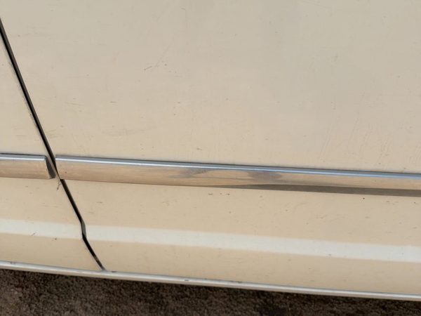 12 Town & Country Driver Left Rear Moulding From Door Oem Back Trim Strip — photo 4