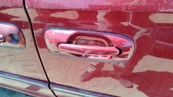 01-07 Town Country Driver Left Rear Outside Door Handle Oem Back Red Prh — photo 3