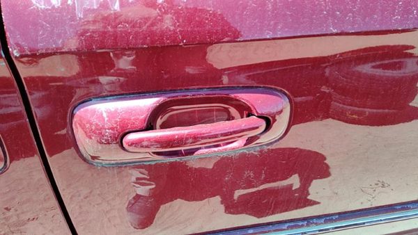 01-07 Town Country Driver Left Rear Outside Door Handle Oem Back Red Prh — photo 1