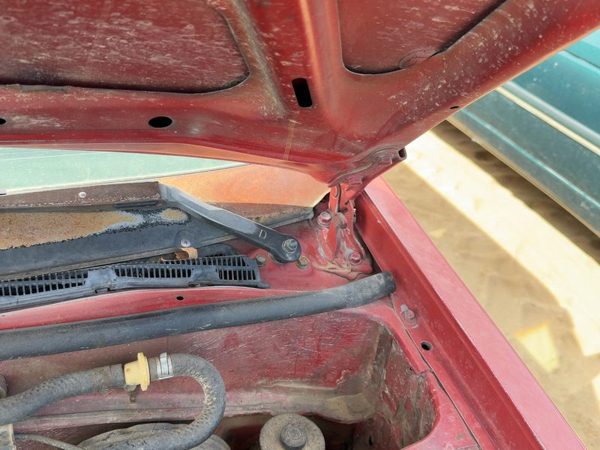 1987-1988 Toyota FX Windshield Wiper Cowl Vent Trim Panel OEM Cover — photo 6
