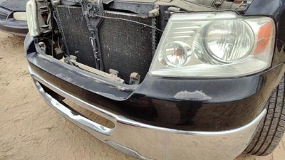 2006-2007 Ford F150 Front Bumper Upper Section Only Plastic Oem Black Ua