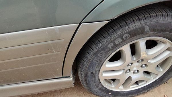 03-04 Legacy Outback Driver Left Rear Moulding On Quarter Panel Oem — photo 3