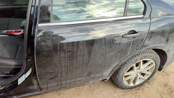 2011 Ford Fusion Rear Door LH Black Uh — photo 4