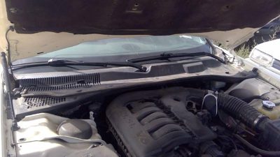06-10 Chrysler 300 Windshield Wiper Cowl Vent Trim Panel Oem Grille