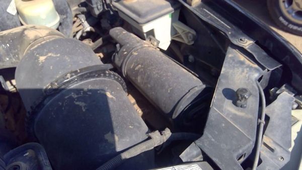 2002-2004 Ford F250 Super Duty Fuel Vapor Canister Charcoal Housing Oem 6.8L V10 — photo 1