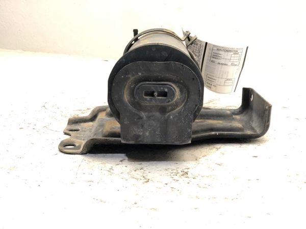 2002-2004 Ford F250 Super Duty Fuel Vapor Canister Charcoal Housing Oem 6.8L V10 — photo 5