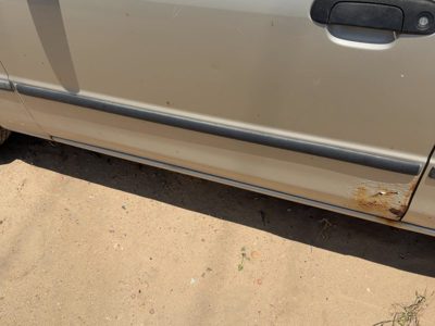 1999-2003 Mazda Protege Dx Driver Left Front Moulding From Door Oem Trim Strip