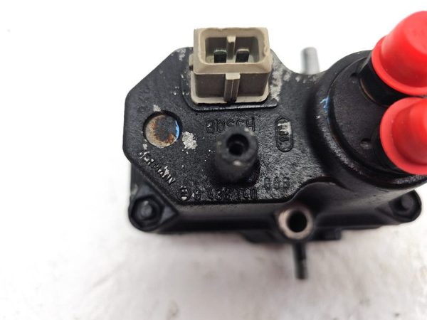 1980 Mercedes-Benz 450SL Misc. Engine Part Fuel Pressure Warm Up Regulator — photo 5