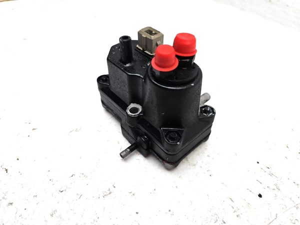 1980 Mercedes-Benz 450SL Misc. Engine Part Fuel Pressure Warm Up Regulator — photo 6