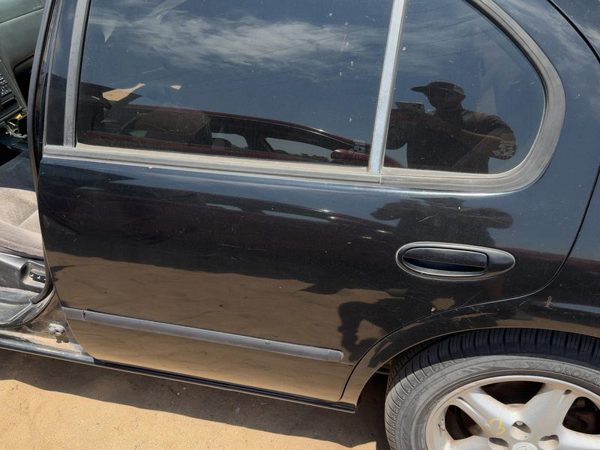 1998 Nissan Maxima Rear Door LH Super Black KH3 — photo 2