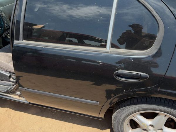 1998 Nissan Maxima Rear Door LH Super Black KH3 — photo 1