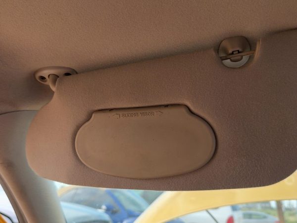 2002 Chrysler Pt Cruiser Driver Left Sun Visor Oem Taupe/Beige Fl 0Tf87Mf1Af — photo 4