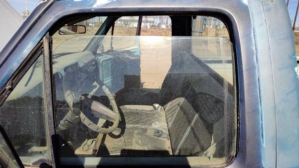 1980-1986 Ford F150 Driver Left Front Side Window Door Glass Oem E0tz1021410a — photo 2
