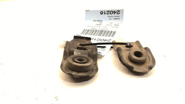 2008-2011 Subaru Impreza Upper Radiator Mount Brackets Oem Brace Tabs — photo 7