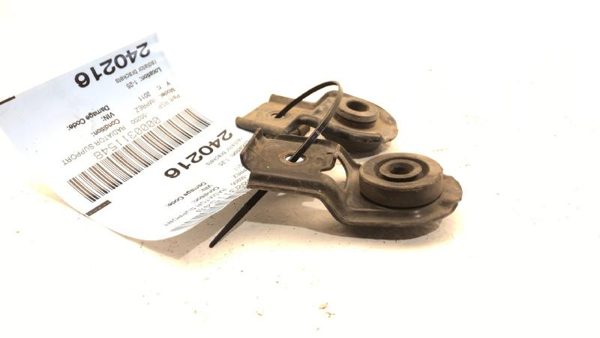 2008-2011 Subaru Impreza Upper Radiator Mount Brackets Oem Brace Tabs — photo 6