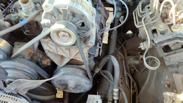 1994 Suburban 1500 Power Steering Pump/motor 5.7L — photo 3