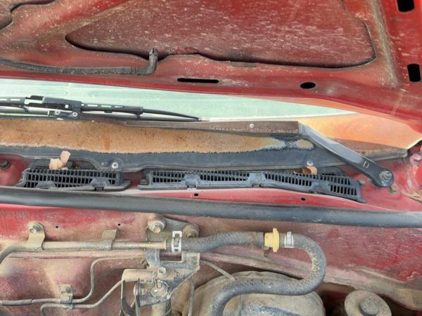 1987-1988 Toyota FX Driver Left Windshield Wiper Arm OEM Blade Lever — photo 3