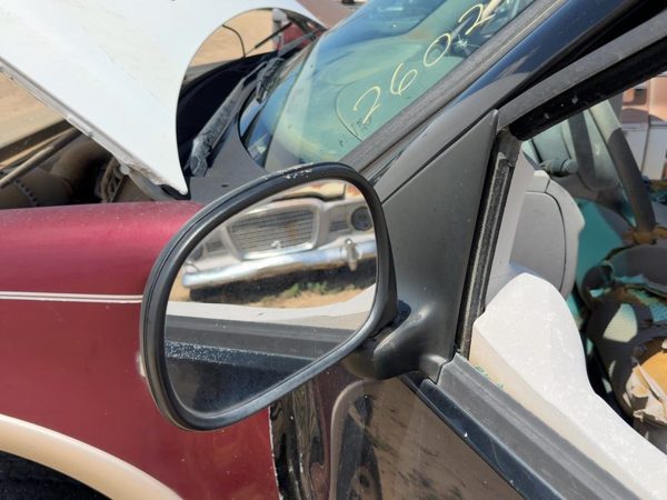 2003-2004 Ford F150 Driver Left Manual Side Mirror Door Mounted Oem 1L3Z17683Gaa — photo 2