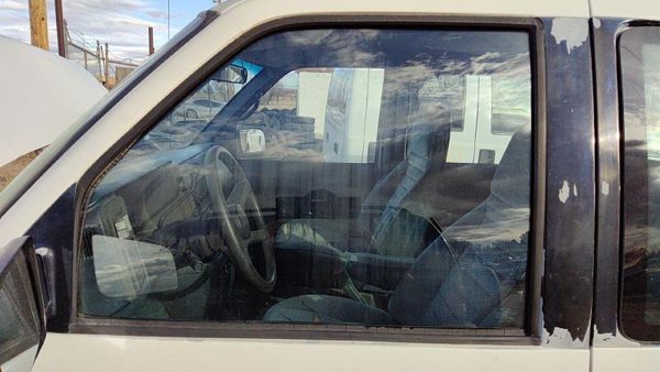 1985-2005 Gmc Safari Driver Left Front Side Window Door Glass Oem 15588092 — photo 2