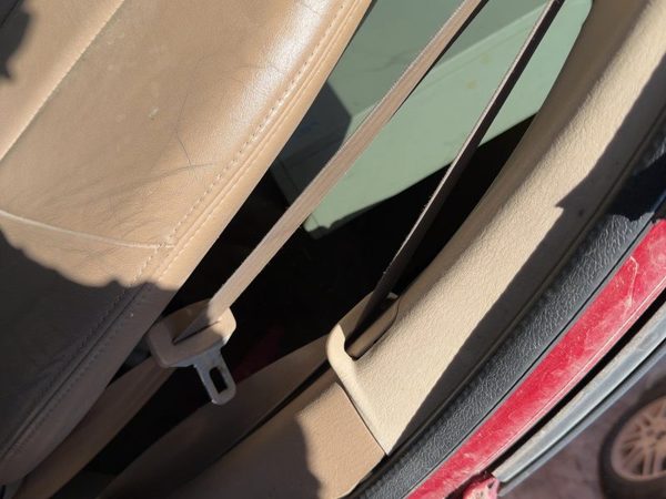 96 Town & Country Driver Left Front Seat Belt Retractor Oem Shoulder Tan Flk5 — photo 2