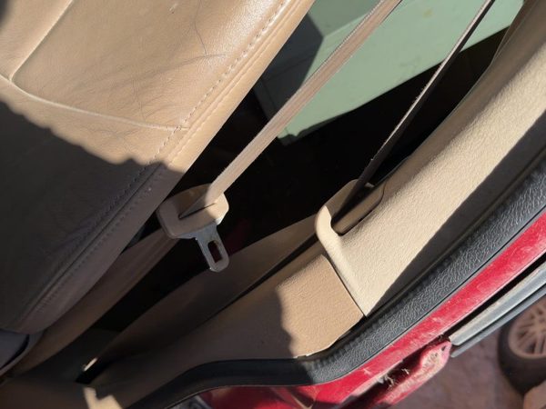 96 Town & Country Driver Left Front Seat Belt Retractor Oem Shoulder Tan Flk5 — photo 4