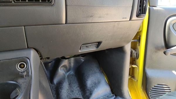 1996-02 Express Van 2500 Passenger Lower Dash Knee Bolster Trim Panel 69W Gray — photo 4
