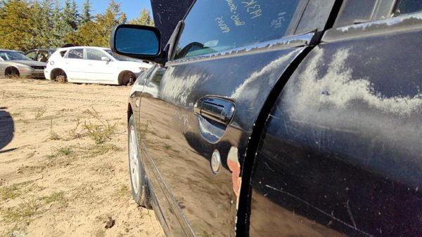 2002 INFINITI G20 Front Door LH KH3 Black — photo 3