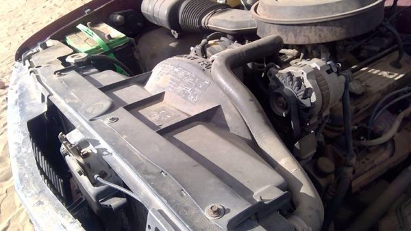 1988-1999 Gmc Sierra 2500 Radiator Cooling Fan Shroud Oem Plastic Housing 5.7L — photo 2