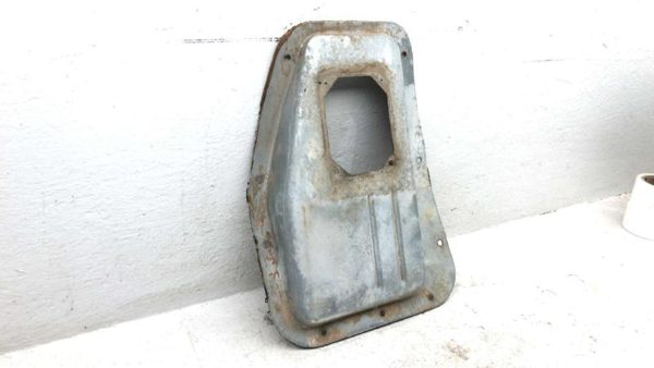 92-97 Ford F450 Transmission Floor Shifter Cover Surround Plate 7.5L 5 Speed 2Wd — photo 2