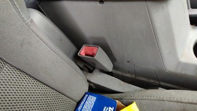 2008-2013 Dodge Avenger Passenger Right Front Seat Belt Buckle Receiver Gray Db