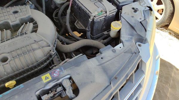 04-08 Pacifica Top Plastic Cover Above Radiator Support Sight Shield Oem — photo 5
