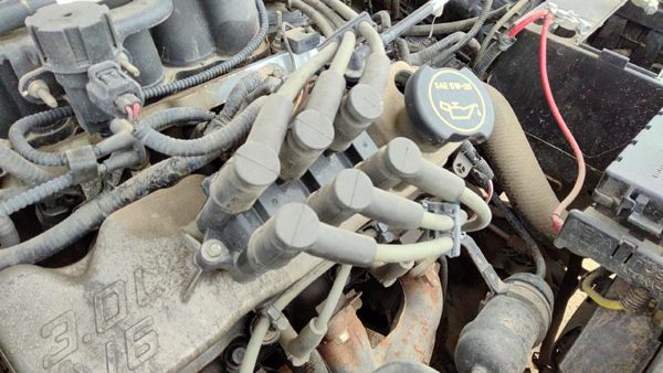 2005 Ford Taurus Ignition Coil/ignitor Mercury Sable — photo 3