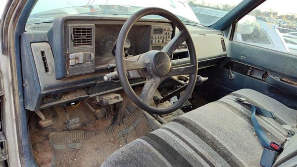 1991 Chevy Pickup 1500 Upper Control Arm Front LH — photo 3
