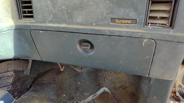 1985 Pontiac Sunbird Glove Box Assembly Complete Door With Latch 2Dr Oem Blue — photo 1