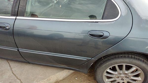 2002 Chrysler 300M Rear Door LH Blue Pbq — photo 2